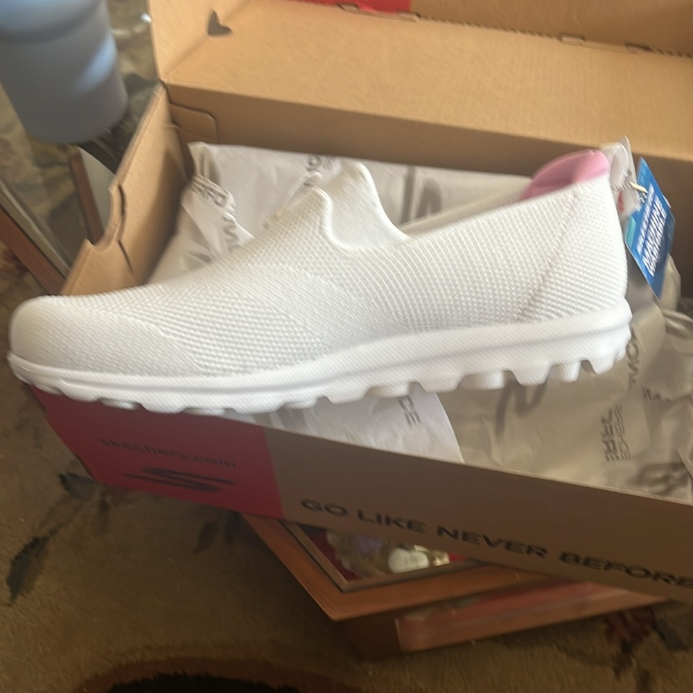 Skechers Women's Go Walk Classic - Jasmine Bliss White